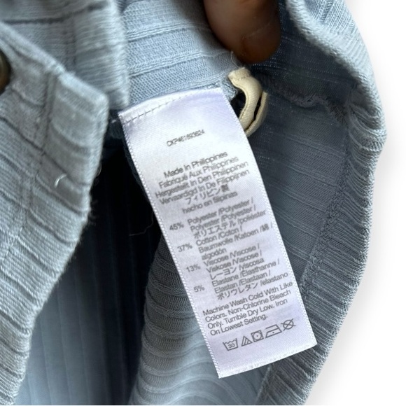 ☀️SALE☀️ Madewell Ribbed Button Front Crop Tank - Terrace Blue Size: Small - Picture 8 of 9